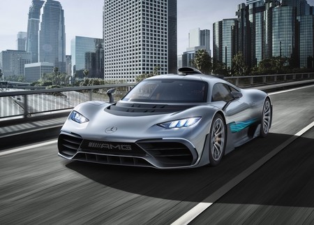 Mercedes no quiere que veas tu Project One como inversión, quiere que lo uses como se debe