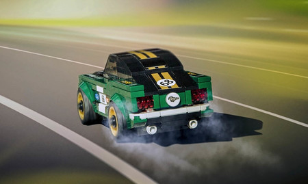 Ford Mustang fastback Lego Speed Champions