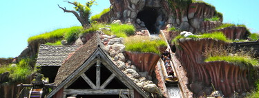 Disney quiere menos clase media en sus parques: ahora permite pagar el triple por saltarte las filas 