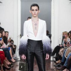 Foto 29 de 37 de la galería jorge-acuna-otono-invierno-2017 en Trendencias