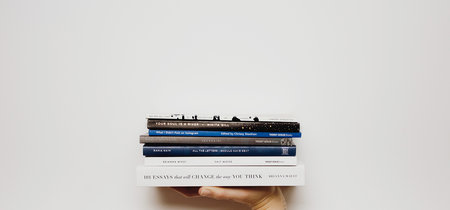 El tacto del papel importa: los libros son el único formato físico que está sobreviviendo  