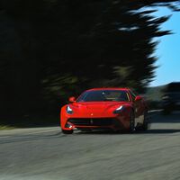 Em 2010, o proprietário de uma Ferrari ultrapassou um radar na Suíça a 137 km/h e recebeu a multa mais cara da história 