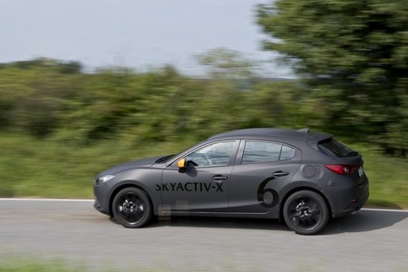 Mazda ya piensa en el Zoom-Zoom sustentable y en motores Skyactiv-X: este es su manifiesto