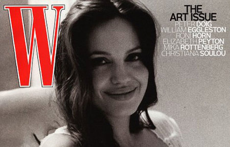Angelina Jolie muy íntima en la portada de W