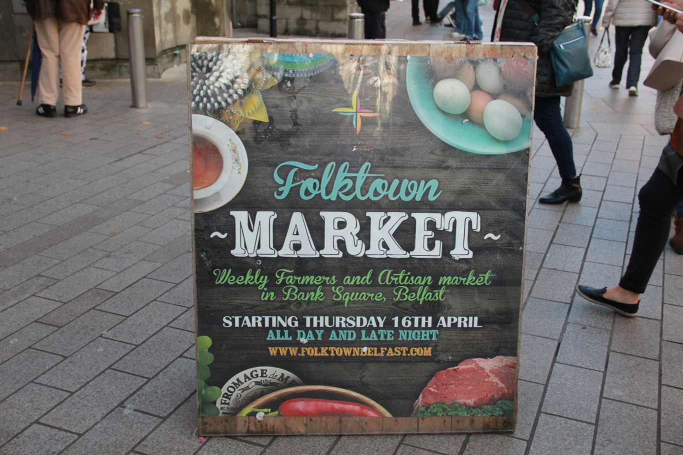 El mercado callejero de gastronomía de Folktown en Belfast