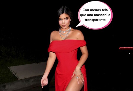 El diminuto (y casi invisible) bikini de Kylie Jenner que ha revolucionado Instagram: hace falta una lupa para poder verlo