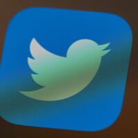 Pensaba que estaba a salvo del desastre de Twitter usando una puerta trasera, pero hoy Elon Musk y su equipo la han dinamitado 