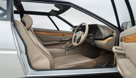 Interior Lotus