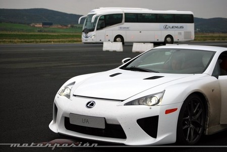 Lexus LFA