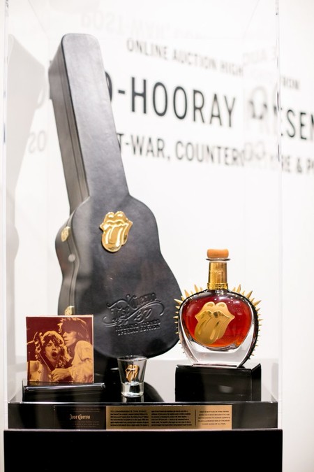 Jose Cuervo muestra su lado mas Rock & Roll con la costosa edición especial de los Rolling Stones