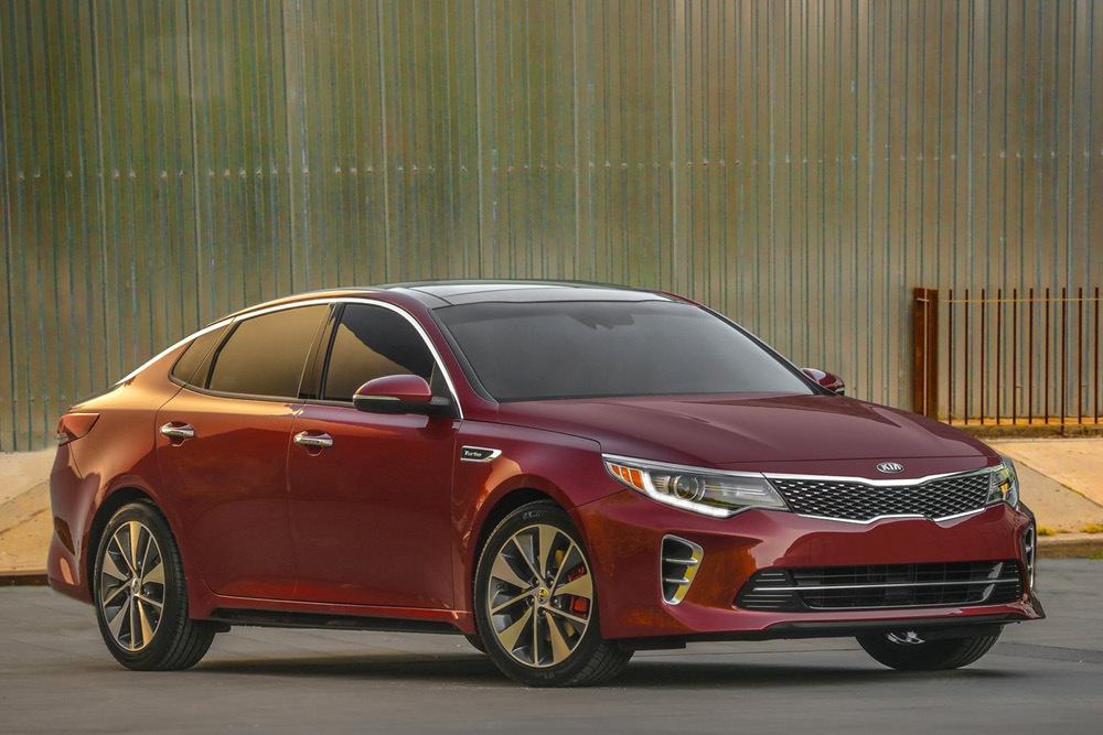 Kia Optima 2016 (1/25)