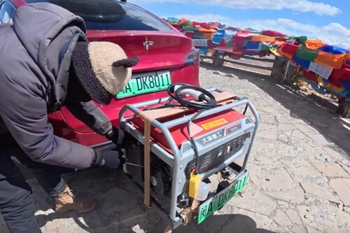 Tesla Generador Gasolina 1