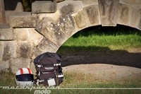 Mochila Triumph Performance R30, prueba del innovador arnés Quadloc 