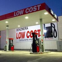 ¿Cómo es posible que una gasolinera low cost sea rentable vendiendo una commodity? 