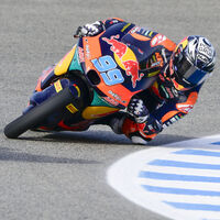 José Antonio Rueda gana a placer en Jerez para recuperar el liderato del mundial de Moto3 contra Ángel Piqueras 