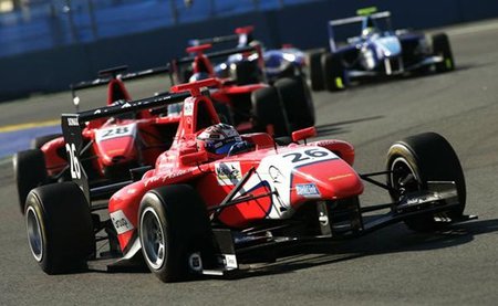 GP3 Europa 2011: victorias de Adrian Quaife-Hobbs y James Calado, Mitch Evans es líder del campeonato