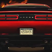 Mucho más bruto y más ligero, el Dodge Challenger SRT Demon empieza a dejarse ver con estos teaser