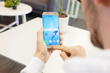 サムスンギャラクシーS7エッジ