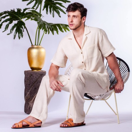 Trópico en tonos pastel: René Orozco y la nostalgia de Cuba en su colección de primavera