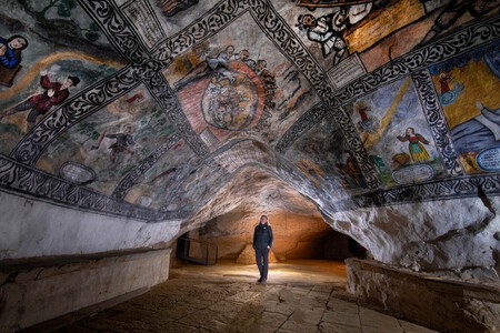 Frescos En La Cueva Ermita De San Tirso Y San Bernabe