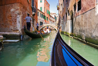 Viajar en góndola por Venecia