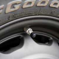 A partir de 2026, este sensor para llantas es obligatorio en México. Hay un problema: es un riesgo para la privacidad 