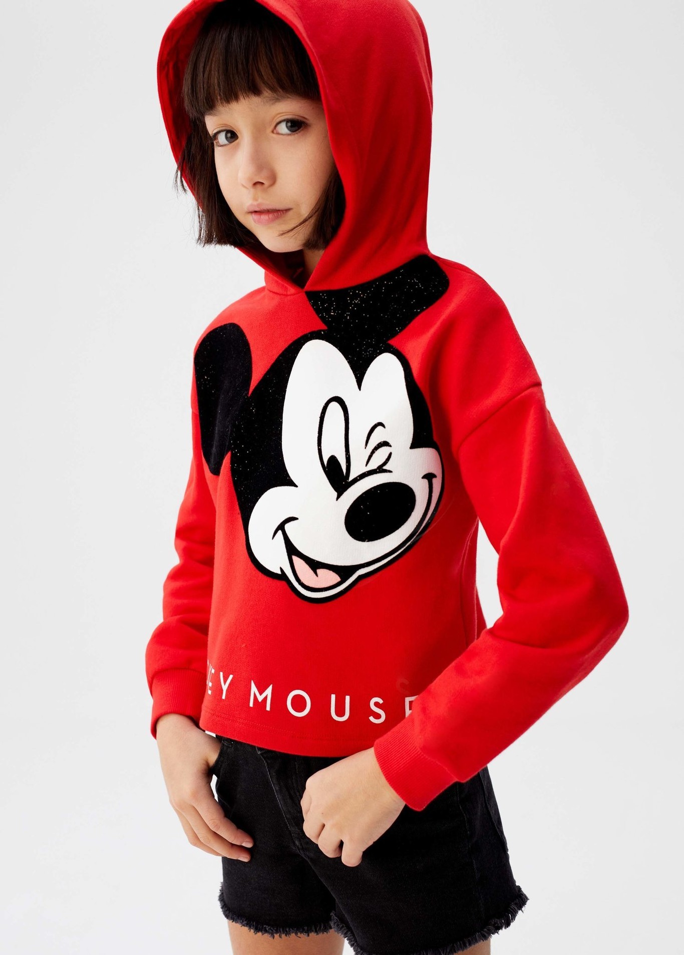 Las 49 prendas de niño y niña más cómodas para estar en casa por menos de 20 euros (y muchas están en rebajas) 