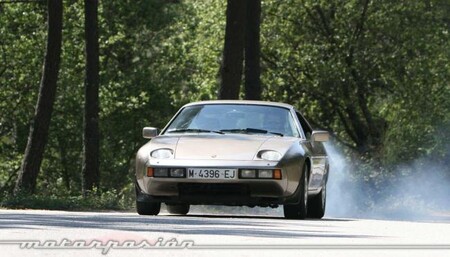 Porsche 928, retroprueba