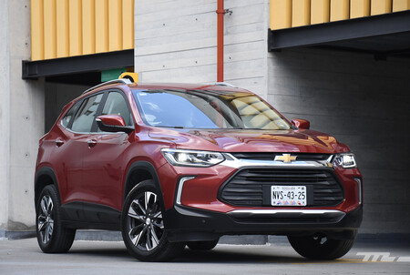 Chevrolet Tracker Vs Volkswagen Nivus Mexico Comparativa Video 10
