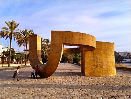 El Monumento a la Tolerancia en Sevilla 