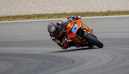 ¡Es un tornado! Remy Gardner sigue paseando el martillo en los entrenamientos de Moto2 en Alemania