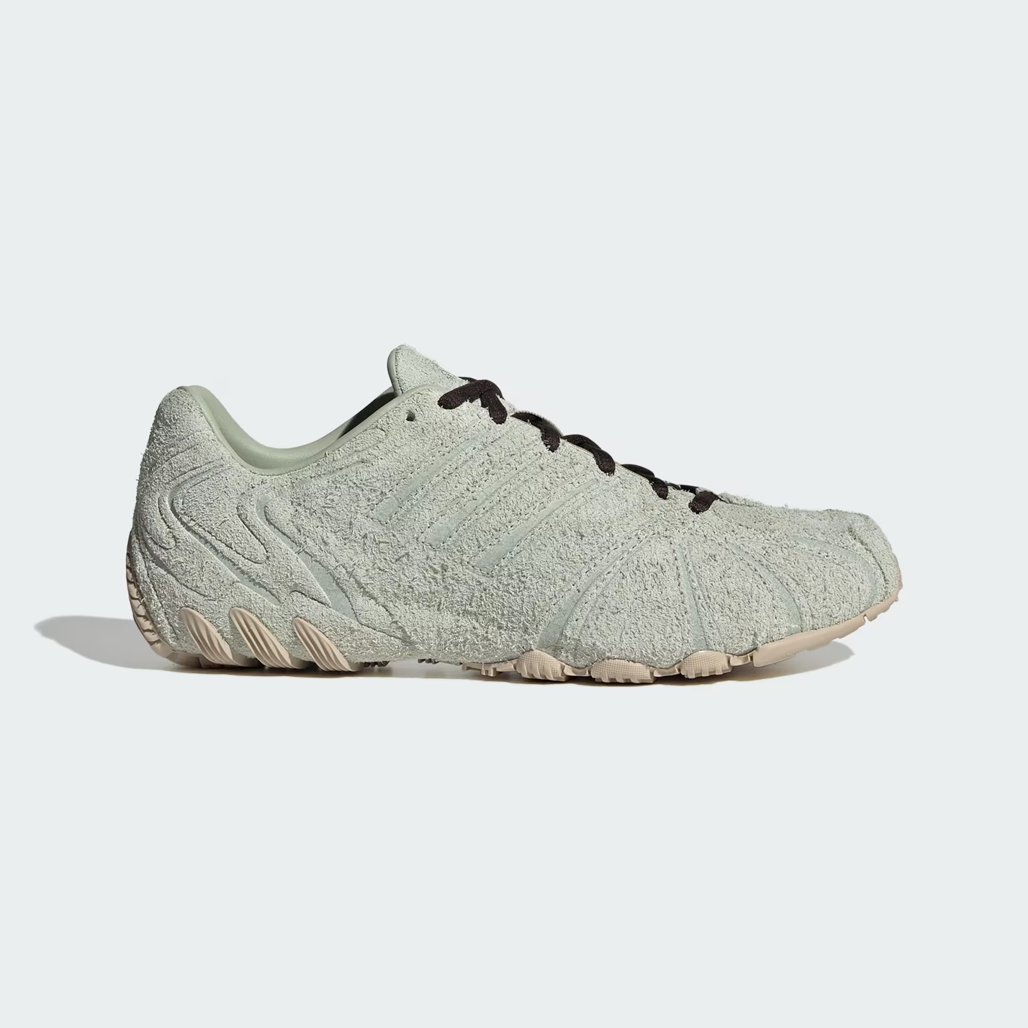 Adidas ghost spring en el color matcha-avena