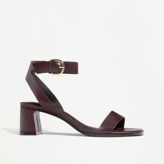 Sandalia tacón pulsera

