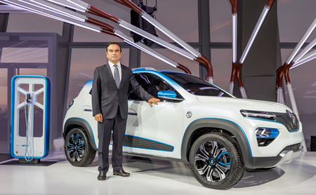 Carlos Ghosn finalmente se mantiene como CEO de Renault