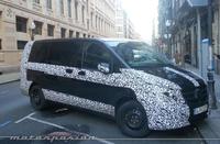 Las nuevas Mercedes-Benz Clase V 2014 ruedan por el norte de España 