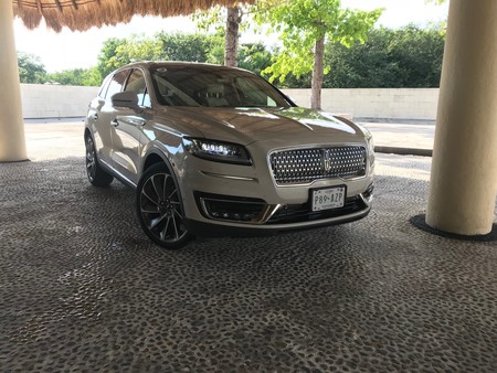 Lincoln Nautilus, al volante de un SUV que no sabías que estabas esperando