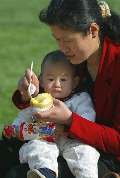 Restricciones para las mujeres Chinas embarazadas que deseen ir a Hong Kong