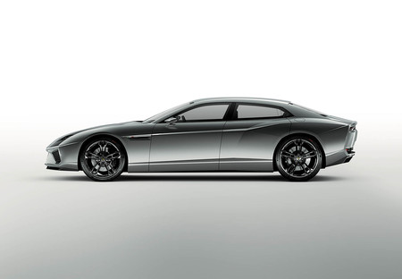 El primer coche eléctrico de Lamborghini podría llegar en 2025 aprovechando la plataforma del Porsche Taycan