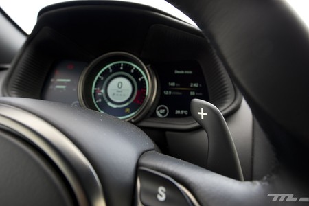 Aston Martin DB11 prueba