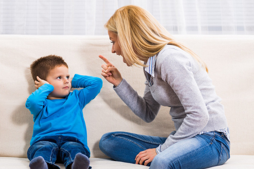 Gritar a los niños daña su autoestima: educa sin gritos