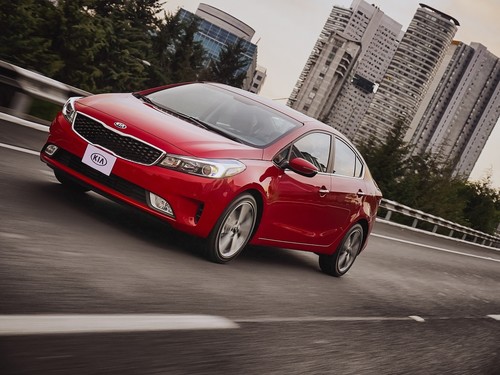 KIA Forte 2017: precios, versiones y equipamiento en México 