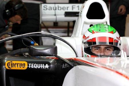 Sergio Pérez obtiene el mejor tiempo en el tercer día de tests en Montmeló