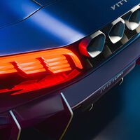 Hay marcas que echan pestes del trabajo que hace la IA cuando diseña coches. Pininfarina no es una de ellas: presume de utilizar inteligencia artificial para diseñar superdeportivos 