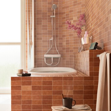 Ikea lanza una nueva estantería de baño sin tornillos ni taladros: es de diseño moderno e ideal para espacios pequeños