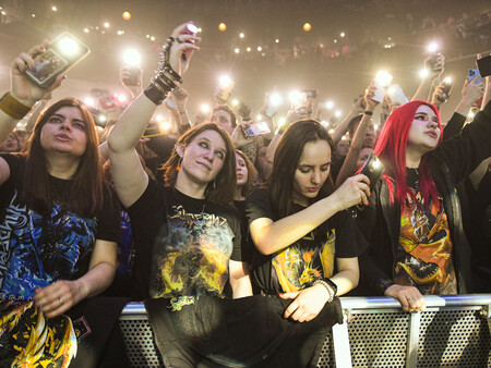 Escuchar Metal