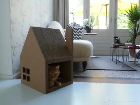 Krabhuis, una casa de cartón bonita para ti y cómoda para tu gato