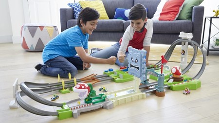 Hot Wheels y Nintendo se unen para lanzar este verano la línea de juguetes y circuitos basados de Mario Kart