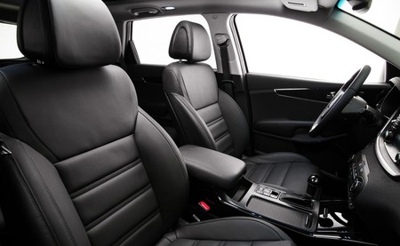 kia-sorento-2015-1000-05.jpg