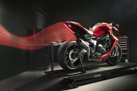 Puig Diablo La Preparacion Mas Extrema De La Empresa Catalana Para Convertir Una Yamaha Mt 09 Sp008