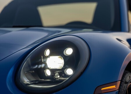 Porsche 911 Targa 4 Gts 2022 1600 B3